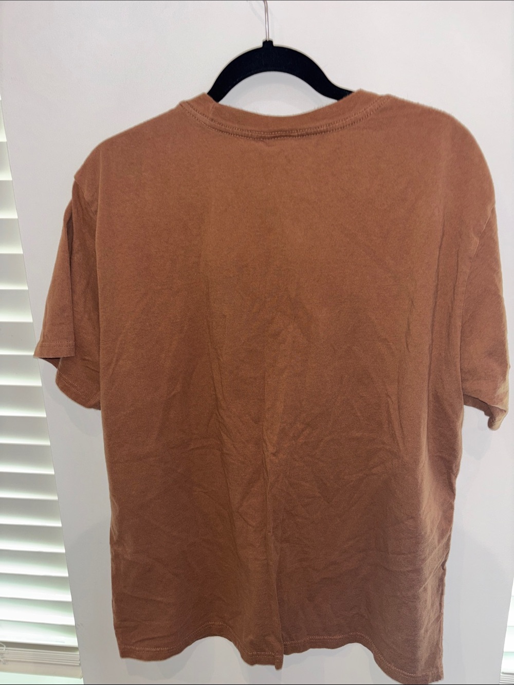 T-Shirt - Picture 4 of 6